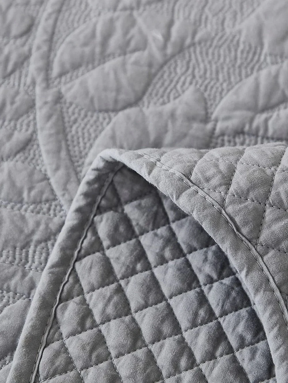 3 PIECE 100% COTTON QUILT SET, OVERSIZED QUILTED BEDSPREAD